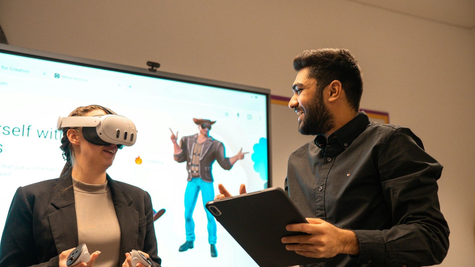 13 Ways to Use Augmented Reality in Campaigns